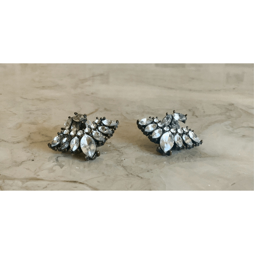 Crystal Fan Stud Earrings - Picture 4 of 8